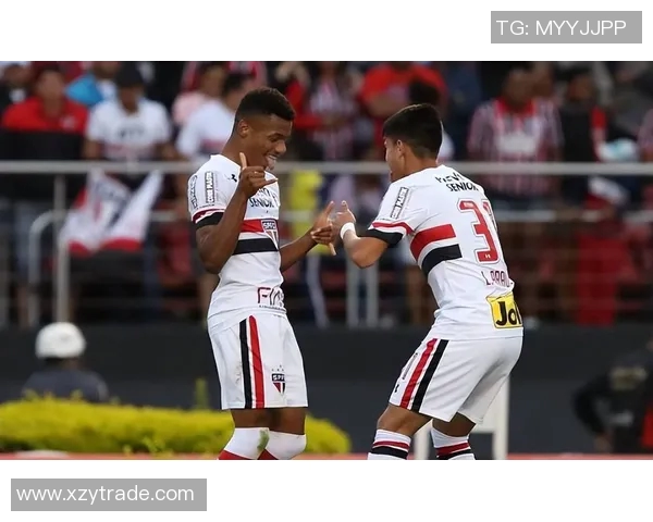 克鲁塞罗与圣保罗激战在即谁将赢得这场巴西足球巅峰对决